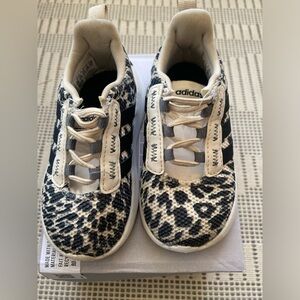 Adidas Racer TR211 Leopard/Cheetah Print